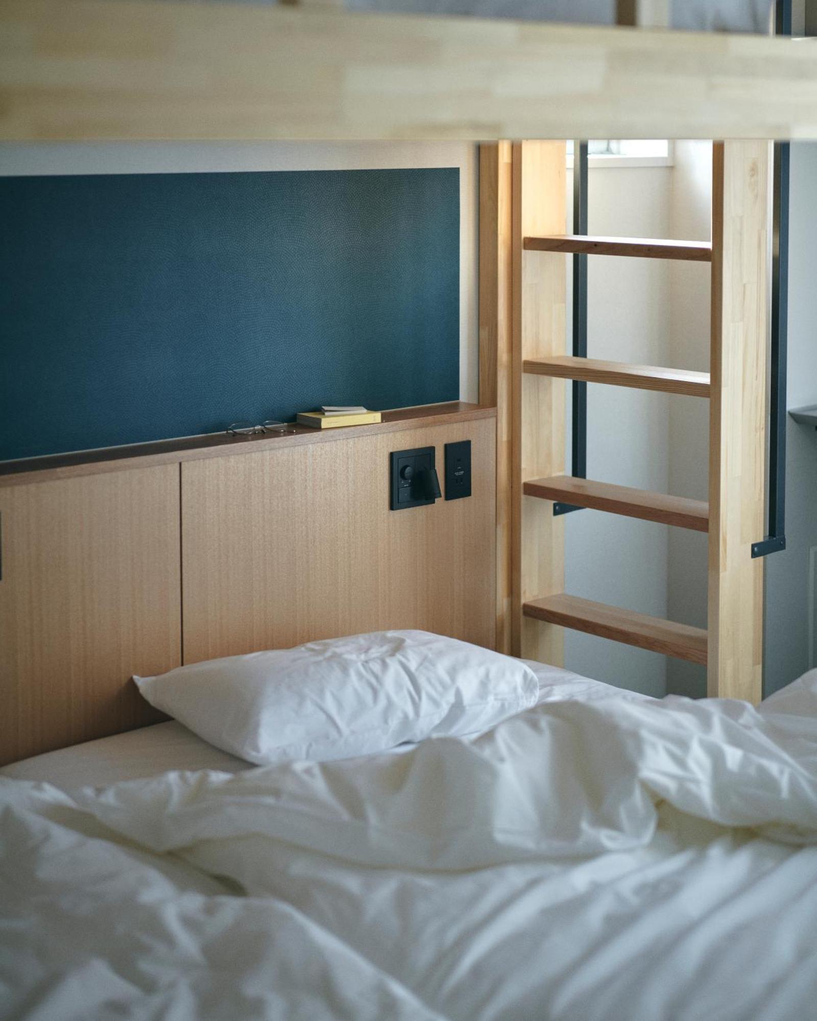 Отель Da Haus Shinjuku Токио Экстерьер фото